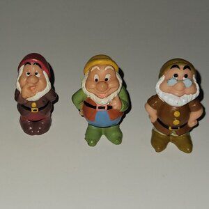 3 VTG Disney Snow White & 7 Dwarfs 2" Figures Toy Lot Doc Sneezy Happy